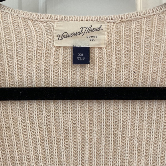 Universal Thread sweater - Picture 2 of 4